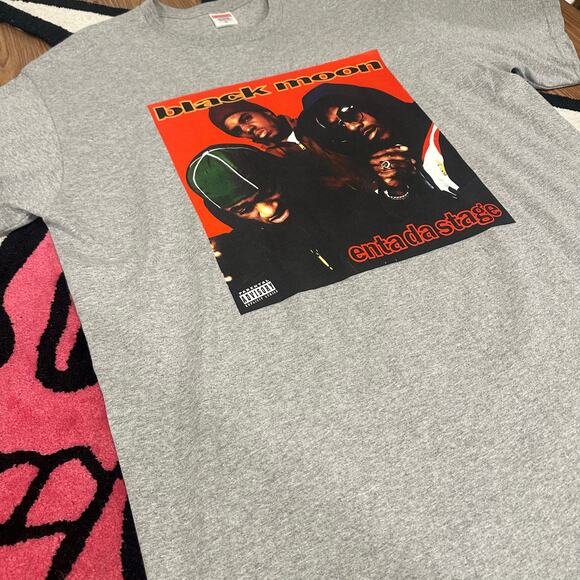 Supreme Enta Da Stage Tee – Heather Grey (FW22) - Picture 9 of 10